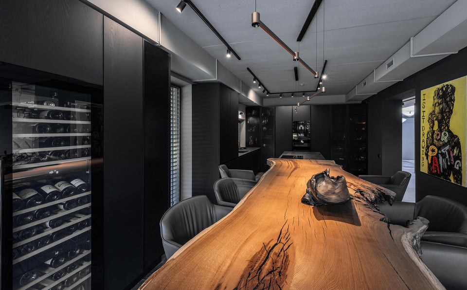 BAR TABLE 671
