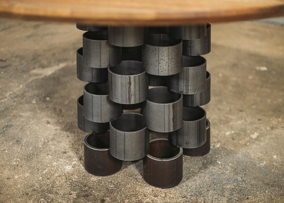 DINING TABLE 659