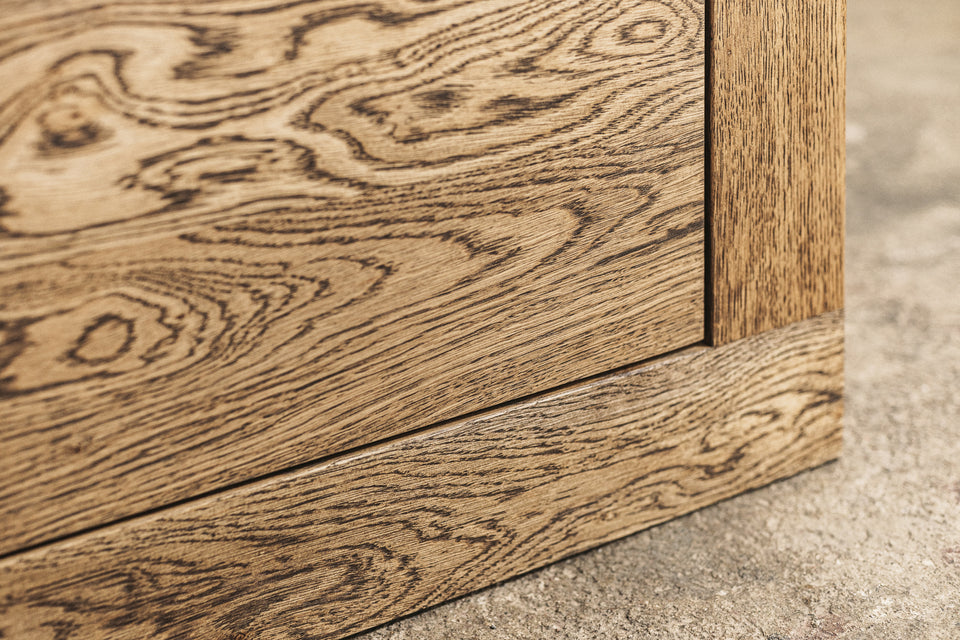 WARDROBE 665
