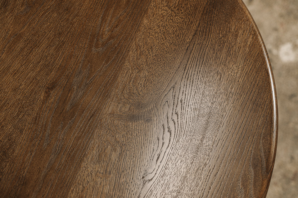 DINING TABLE 685