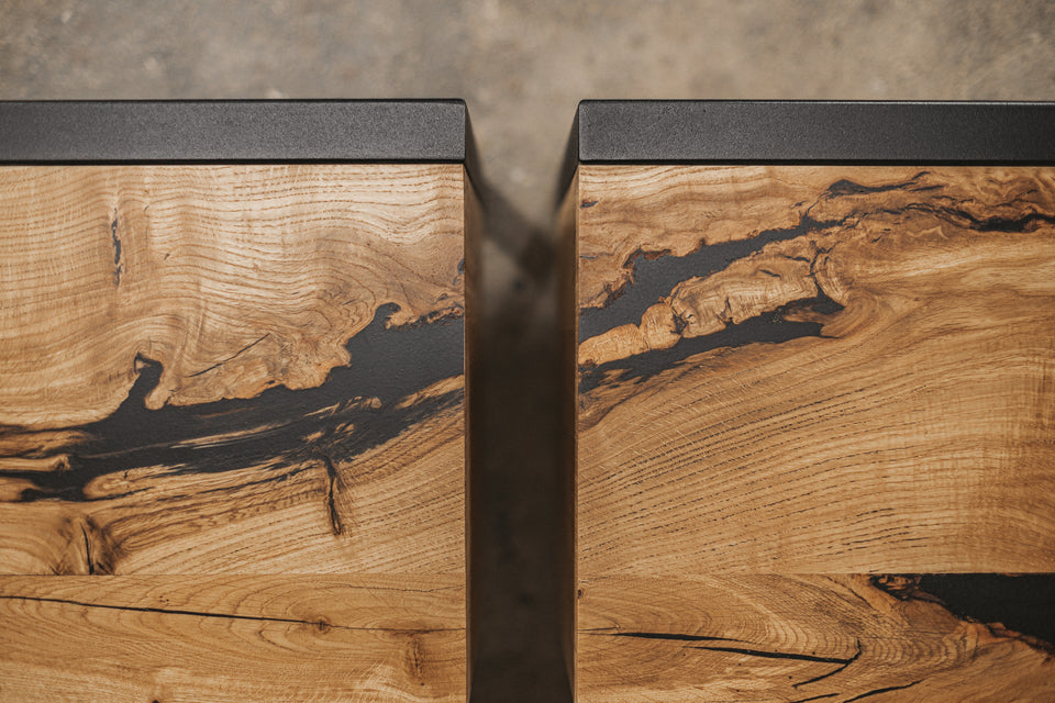 BEDSIDE TABLE 726