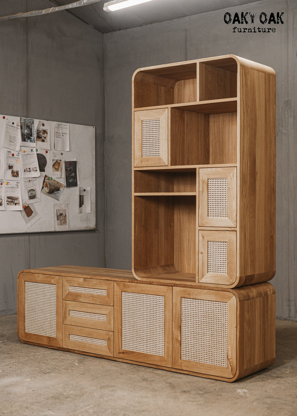 CHEST OF DRAWERS 738