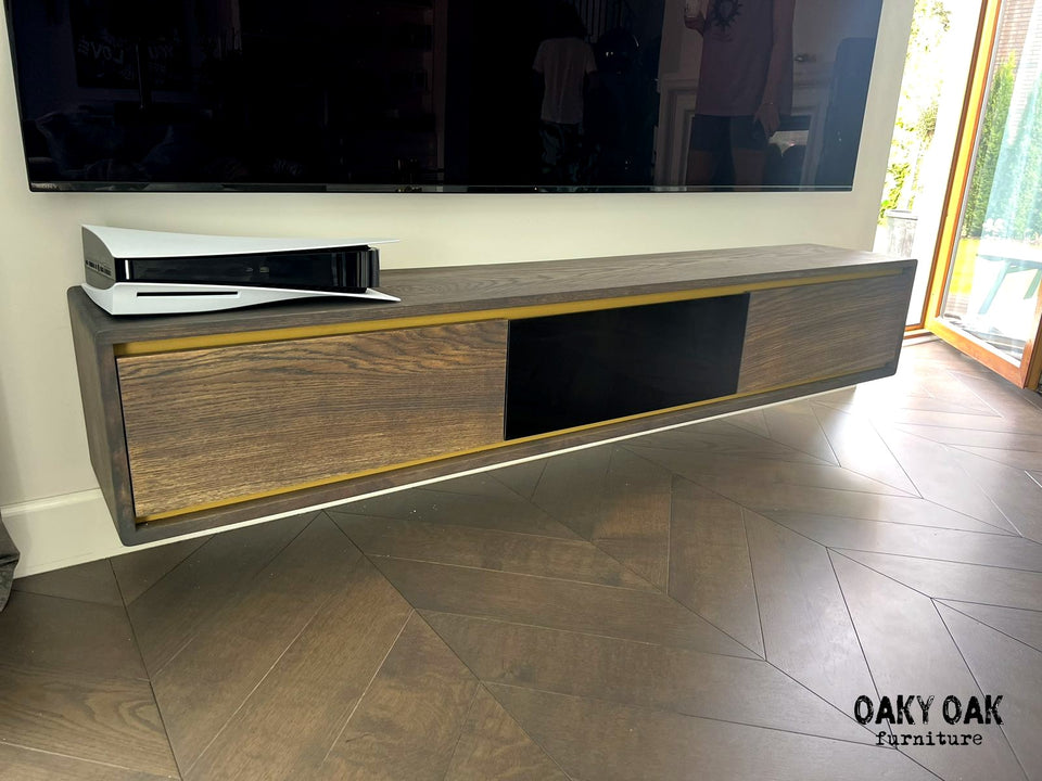 TV TABLE 717