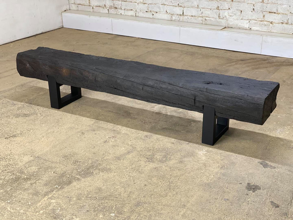 TV TABLE 296