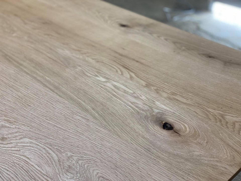 DINING TABLE  274