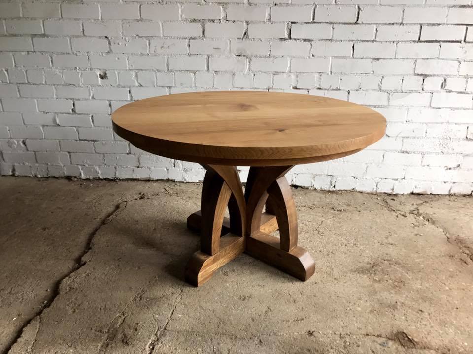 DINING TABLE 055