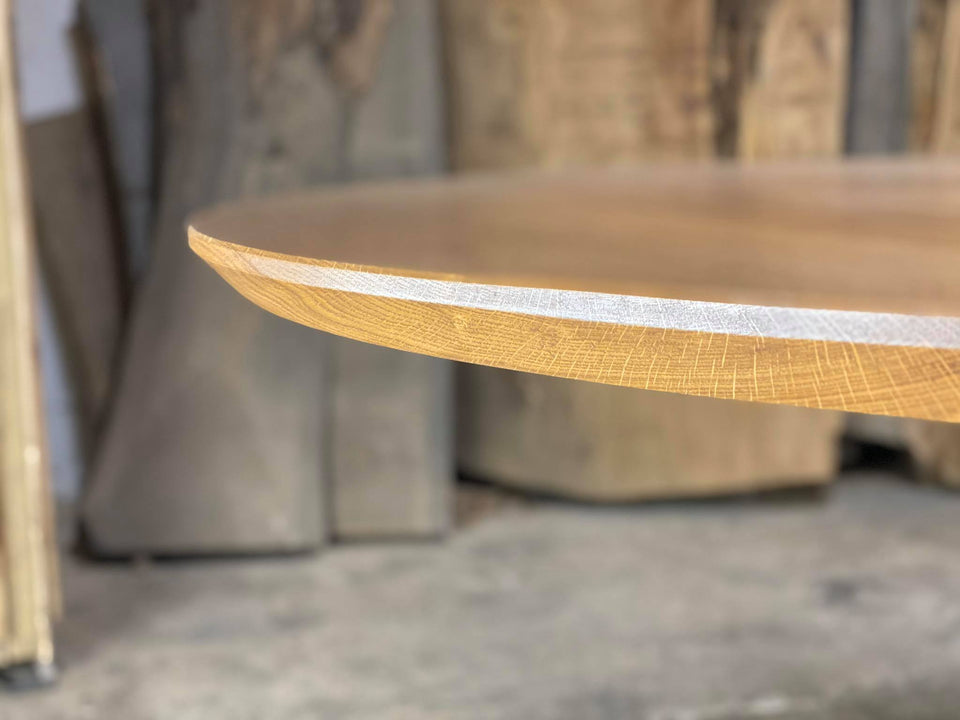 DINING TABLE 318