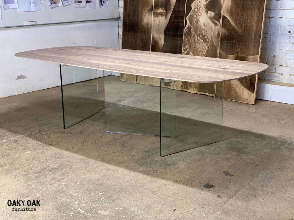 DINING TABLE 302