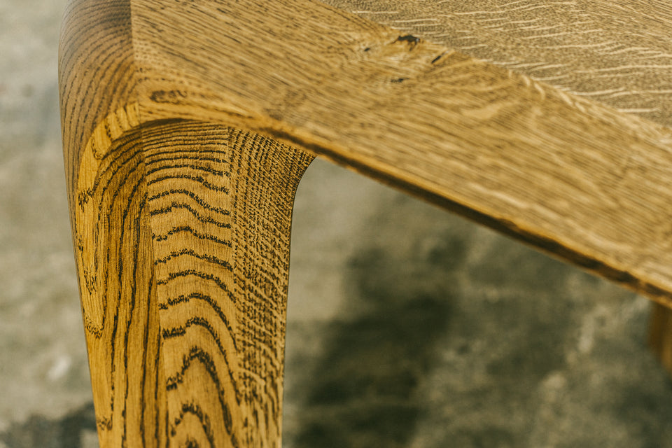DINING TABLE 423