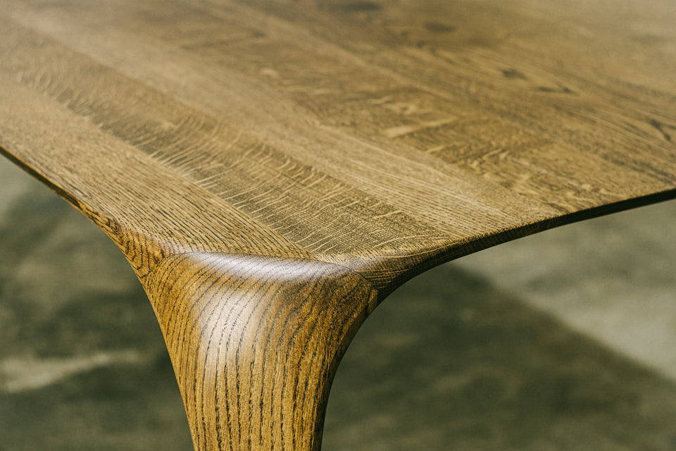 DINING TABLE 423