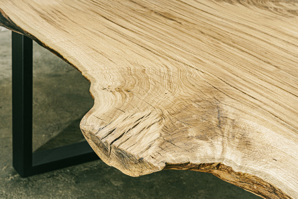 DINING TABLE 429