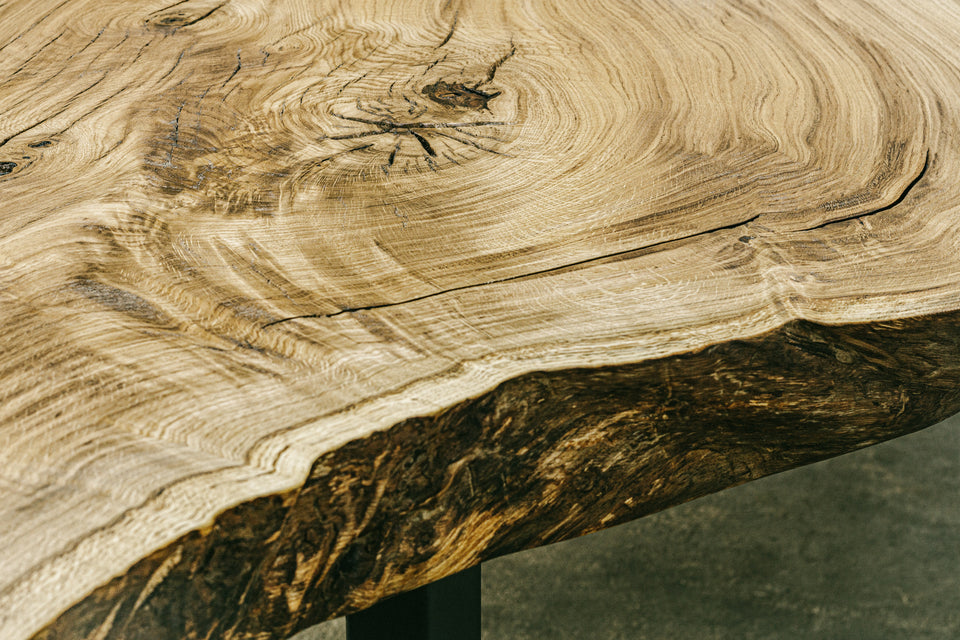DINING TABLE 429