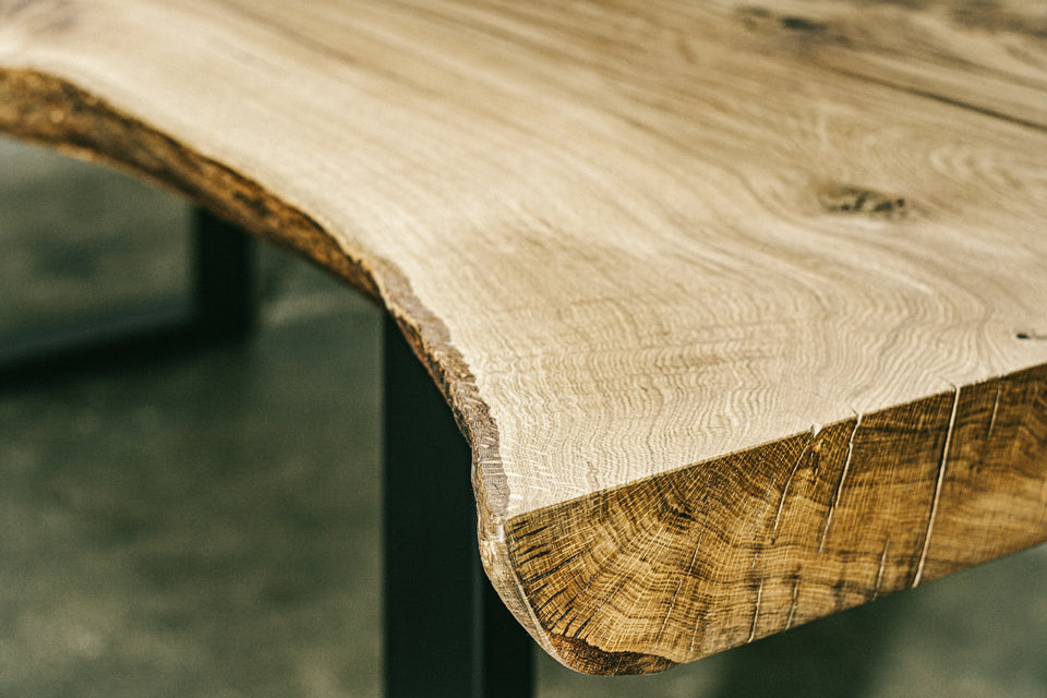 DINING TABLE 429