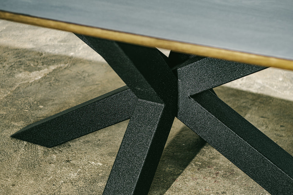 DINING TABLE 441