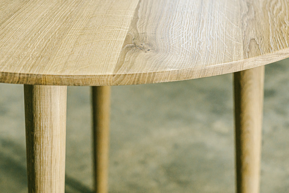 DINING TABLE 448