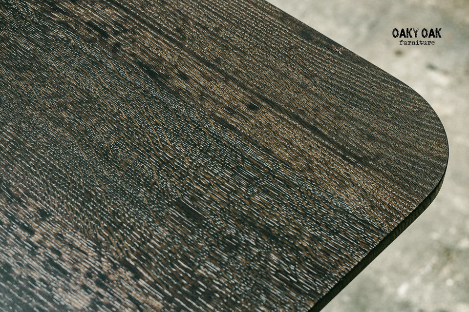 DINING TABLE 492