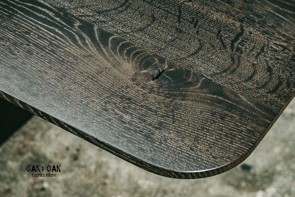 DINING TABLE 492
