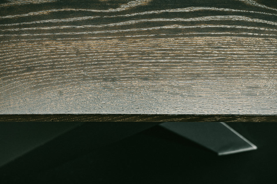 DINING TABLE 492