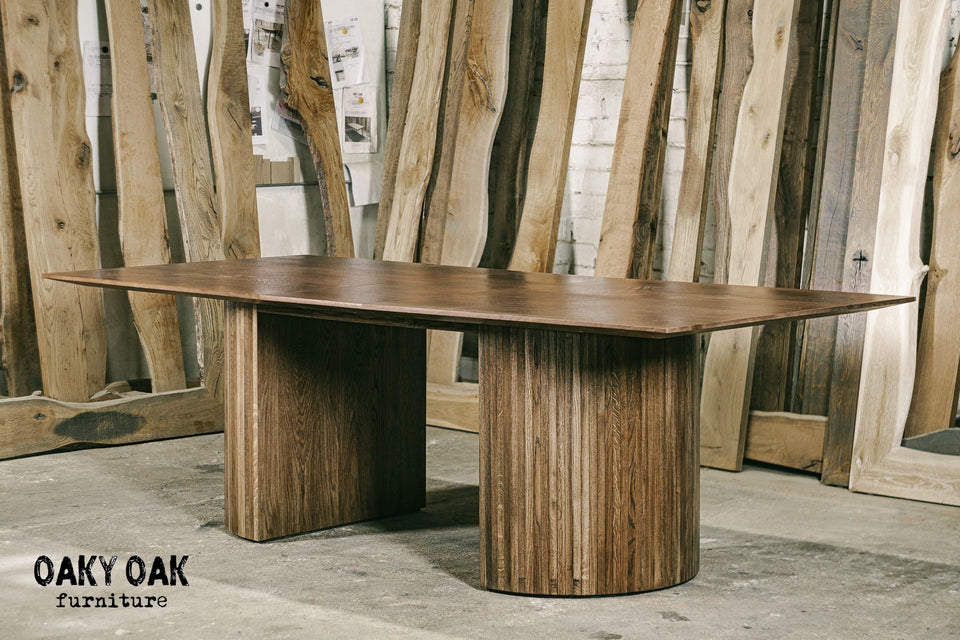 DINING TABLE 520