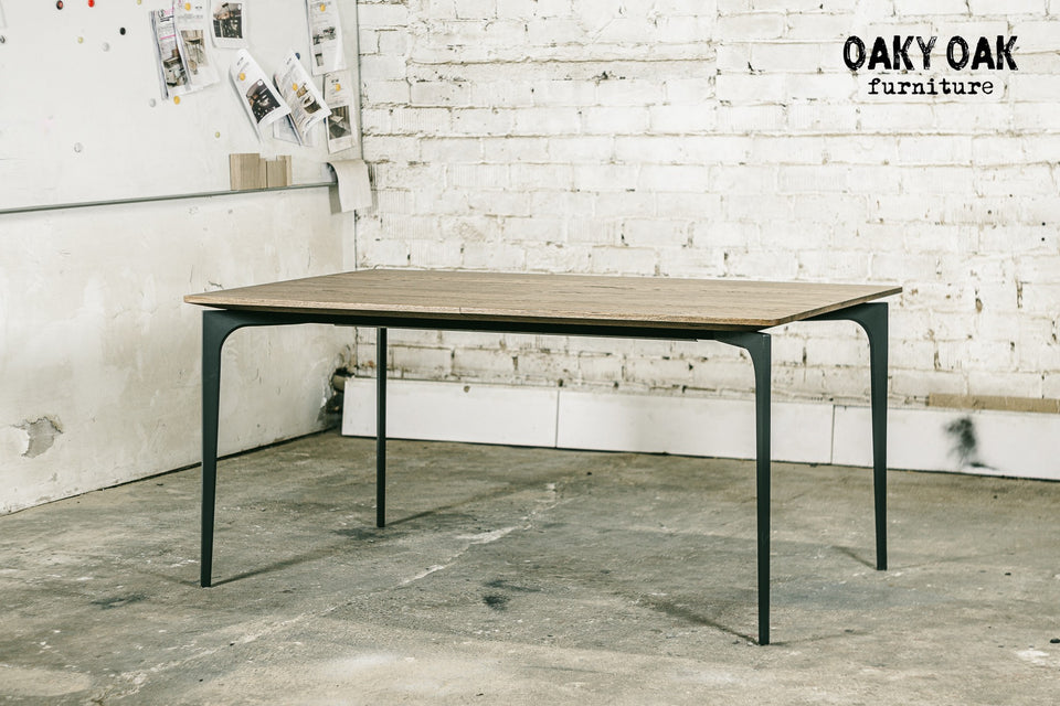 DINING TABLE 525