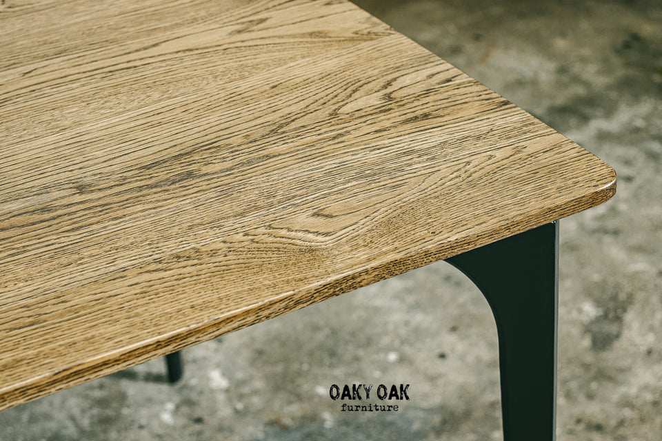 DINING TABLE 525