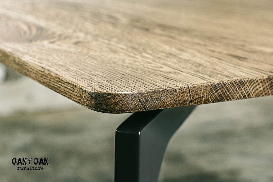DINING TABLE 525