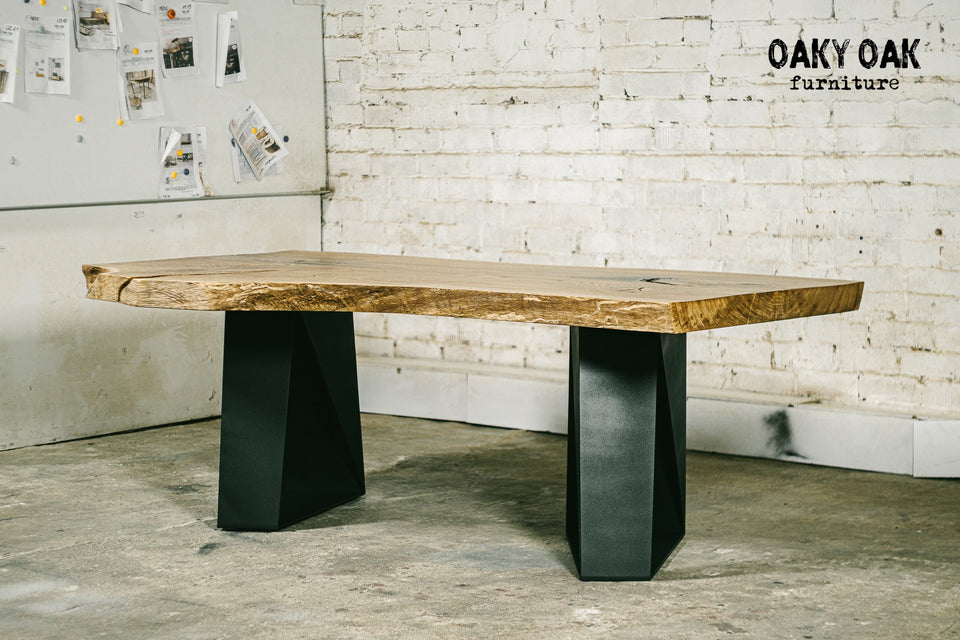 DINING TABLE 534