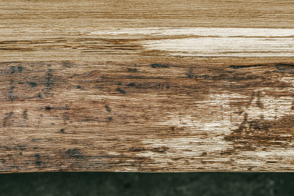 DINING TABLE 562