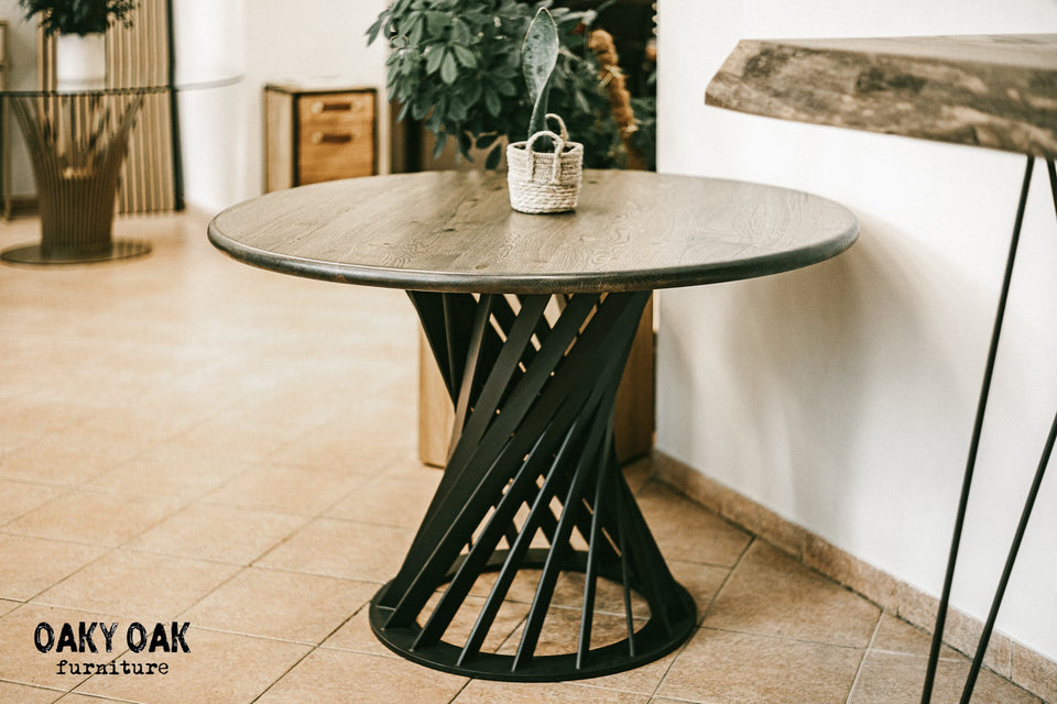DINING TABLE 575