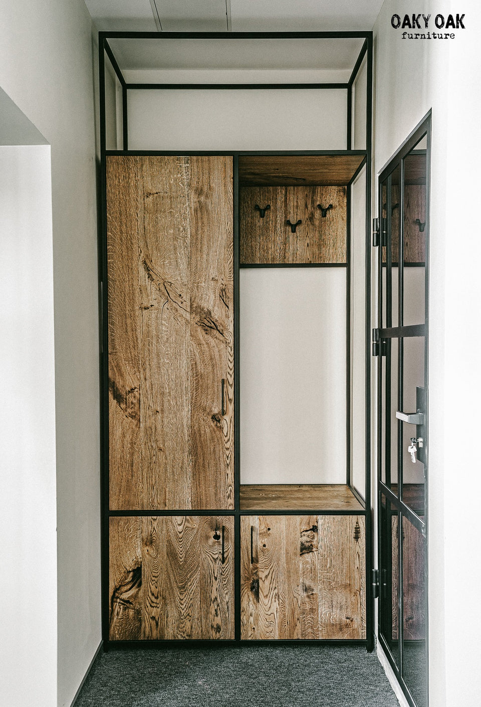 WARDROBE 604