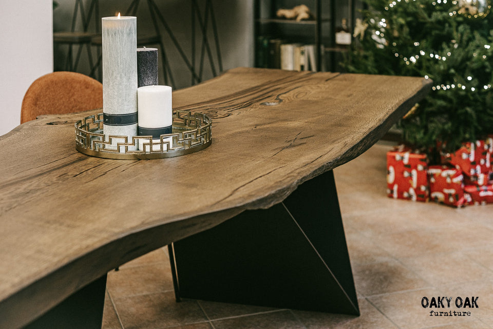DINING TABLE 616