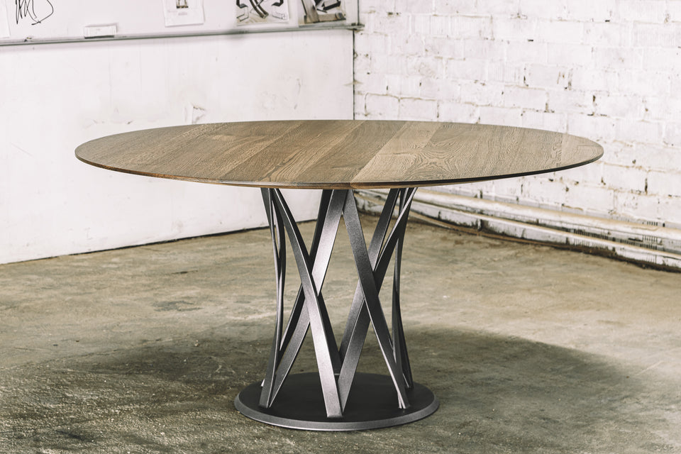 DINING TABLE 184