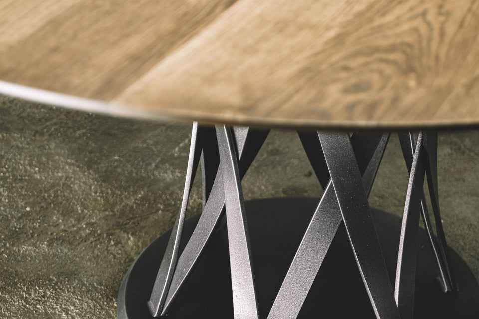 DINING TABLE 184