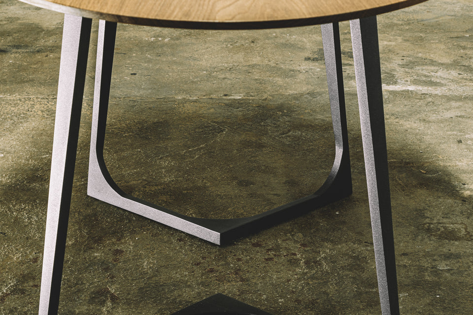 DINING TABLE 197