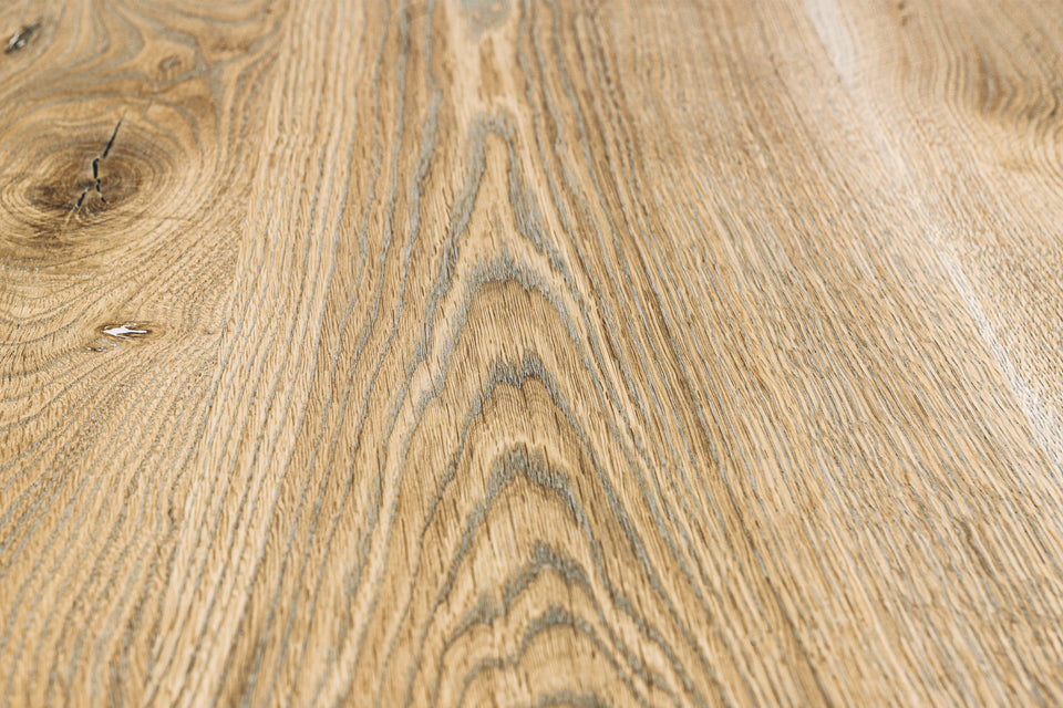 DINING TABLE 204