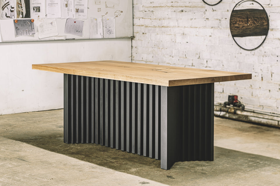 DINING TABLE 218