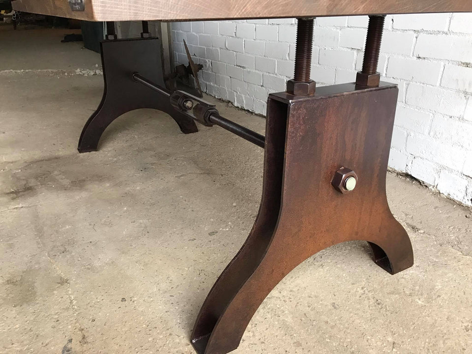 DINING TABLE WITH ADJUSTABLE HEIGHT 072