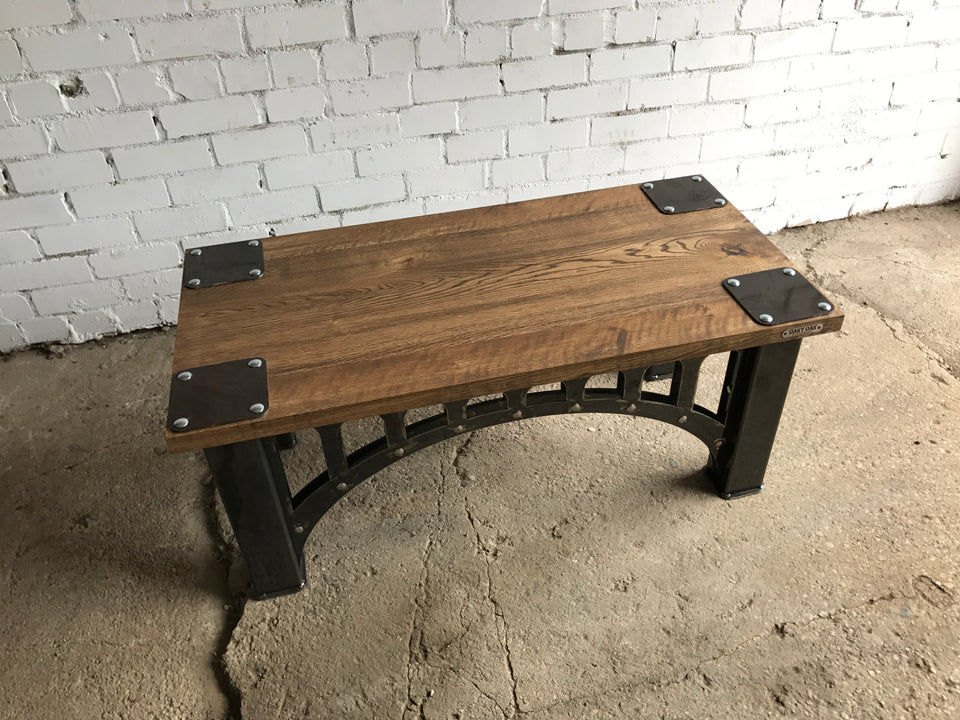 COFFEE TABLE 004