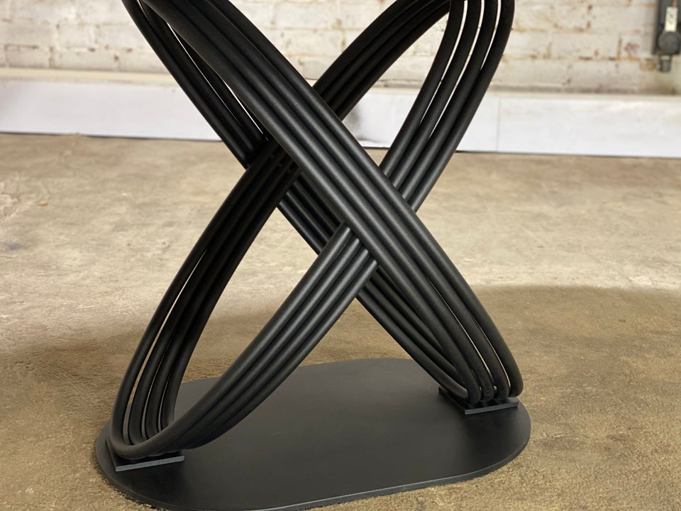 DINING TABLE 364