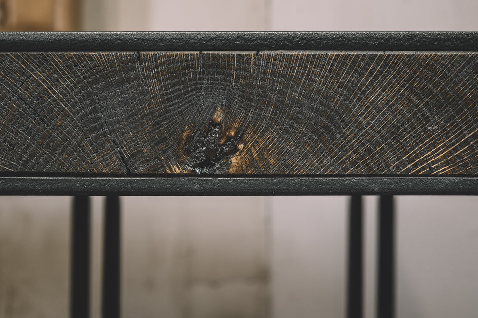DINING TABLE 067