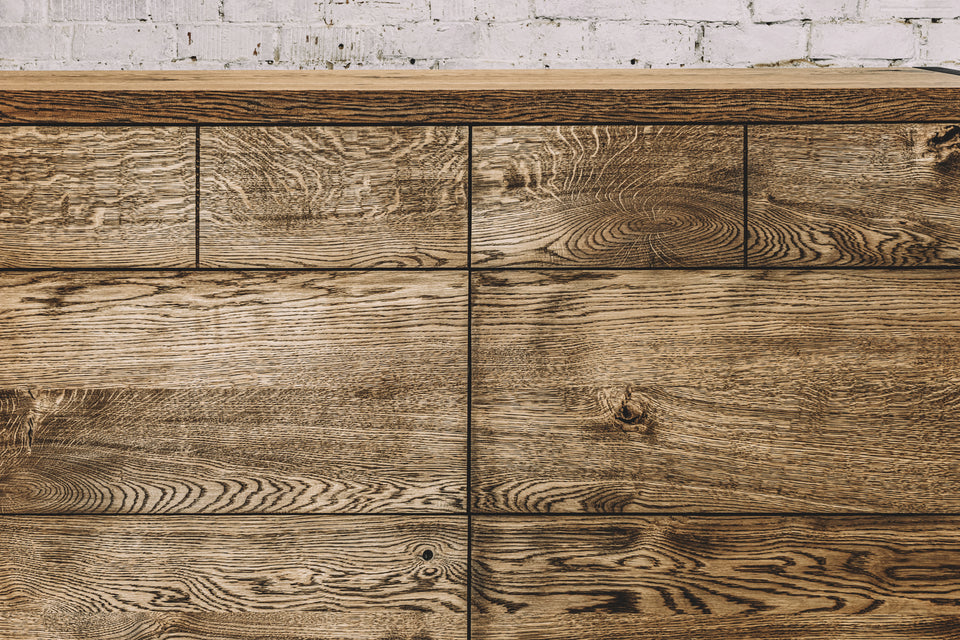 CHEST OF DRAWERS 156