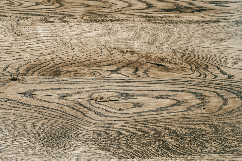 DINING TABLE 405