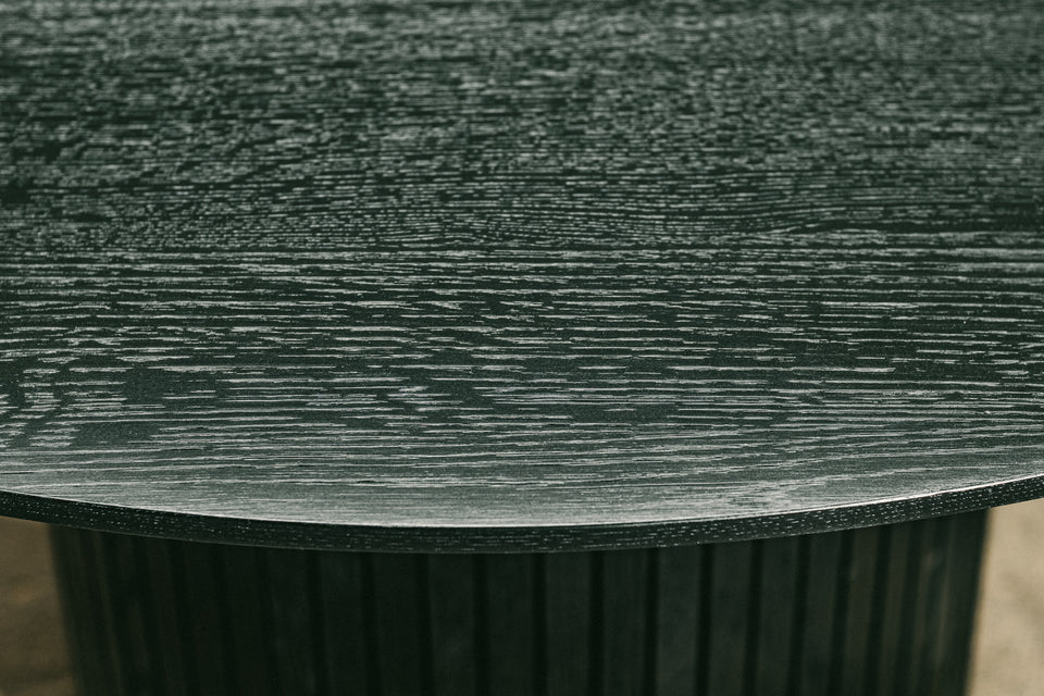 DINING TABLE 411