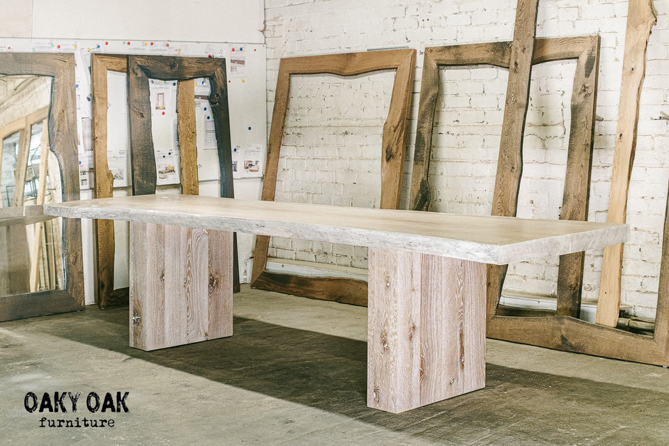 DINING TABLE 504