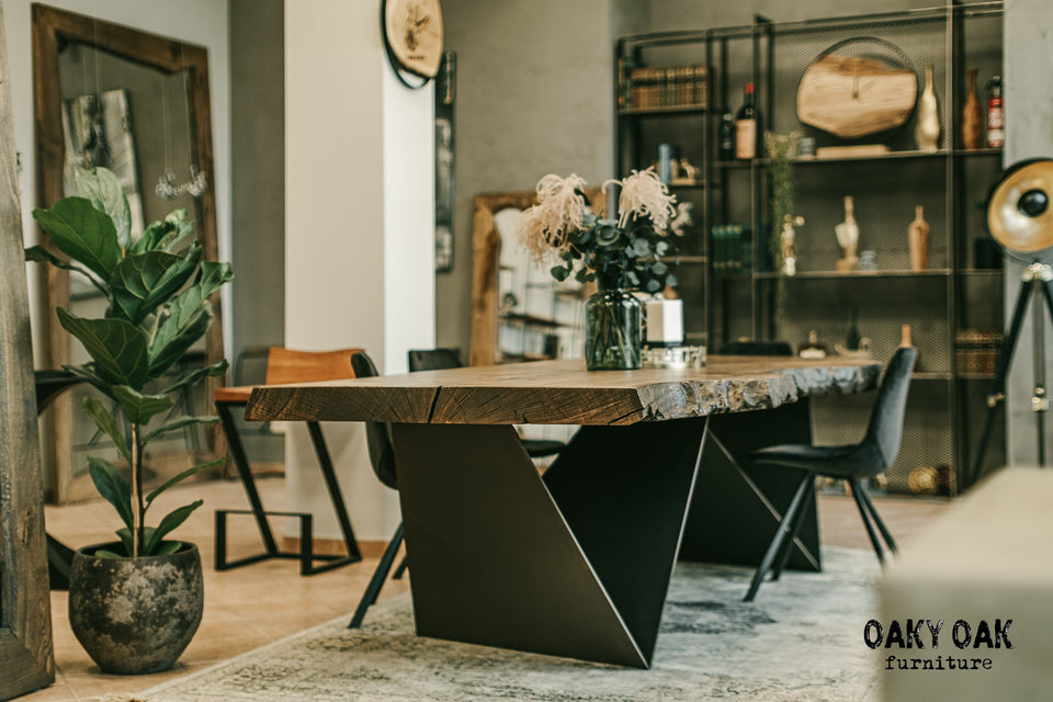 DINING TABLE 524
