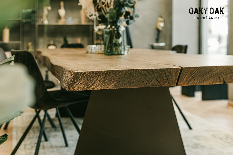 DINING TABLE 524