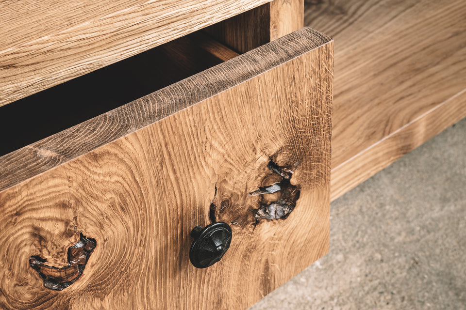TV TABLE 093
