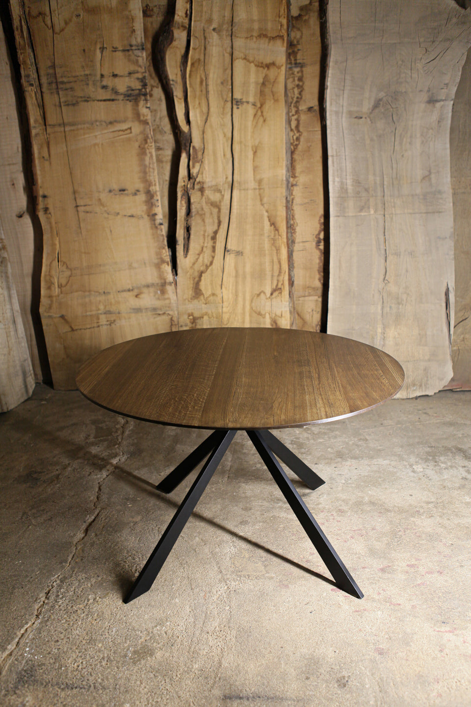 DINING TABLE 2030