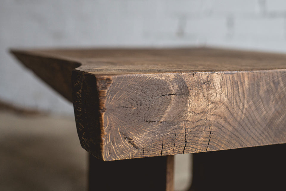 COFFEE TABLE 049