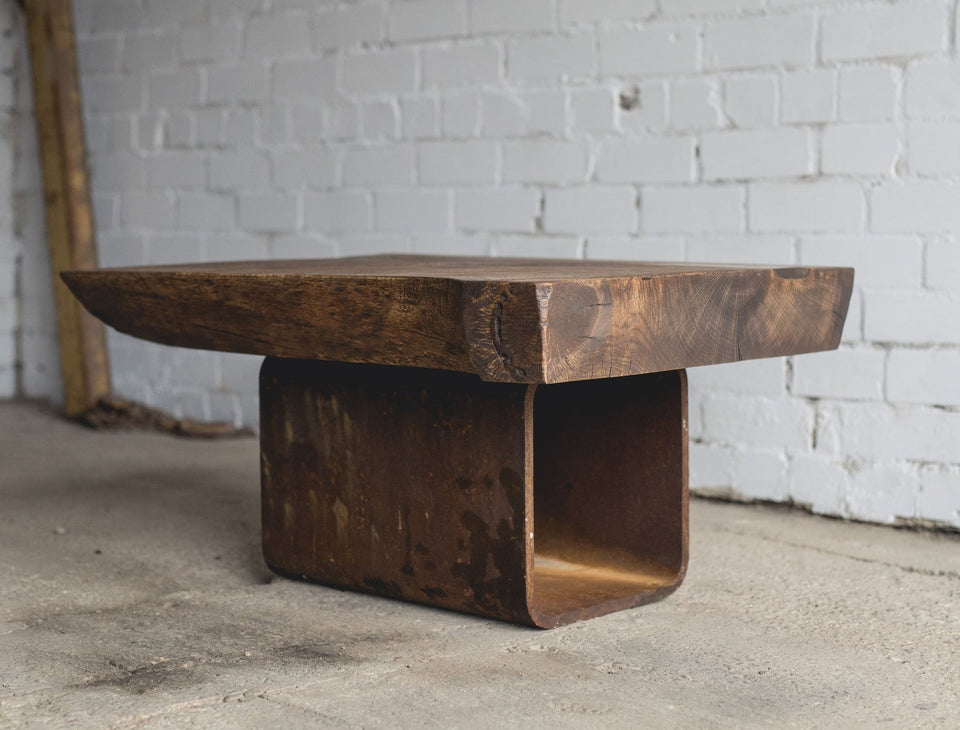 COFFEE TABLE 049